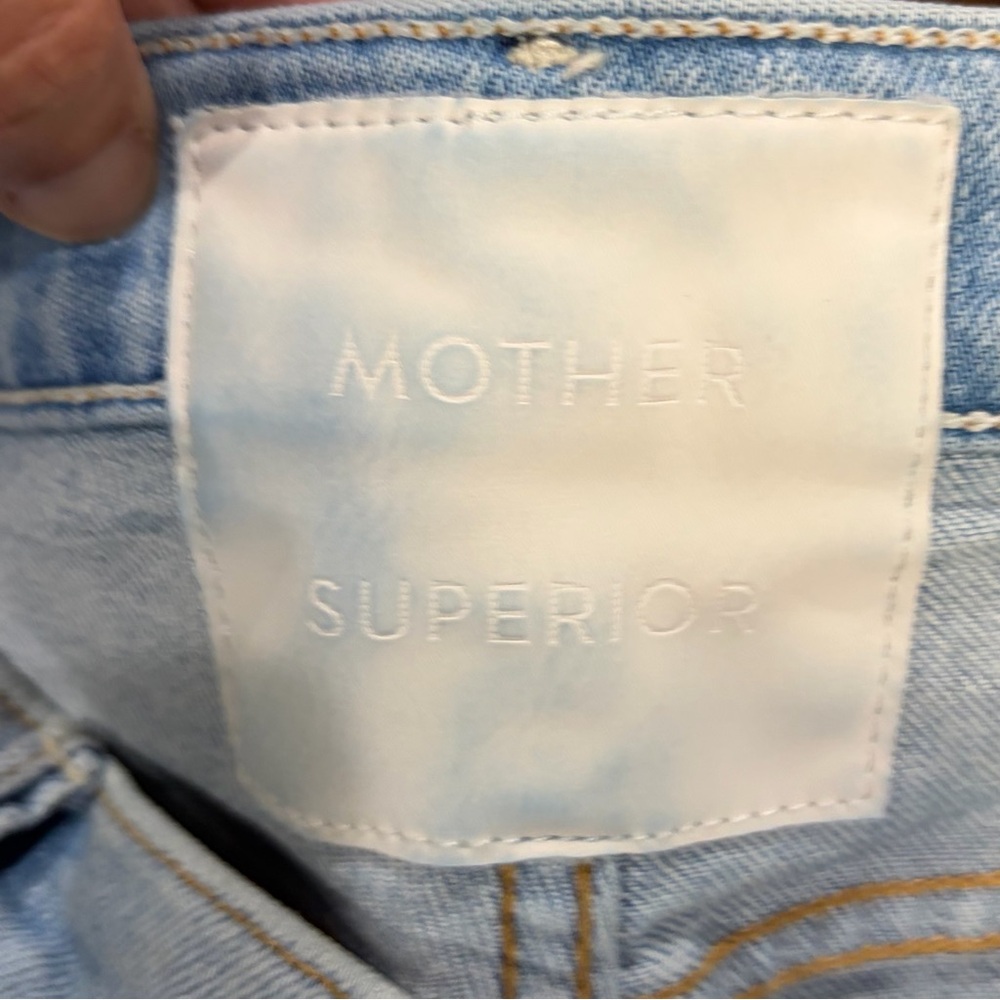 MOTHER Denim Hustler Ankle Raw Undone Hem Jeans On My Feet Size 27 - Picture 7 of 9